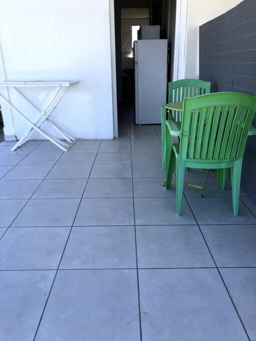 Bel appartement à Damencourt Le Moule Exterior foto